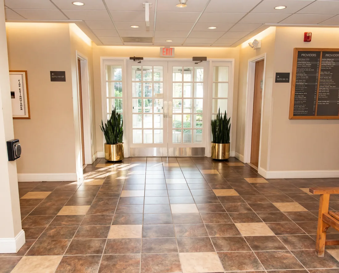 Welcoming entrance at the Downtown Glastonbury office